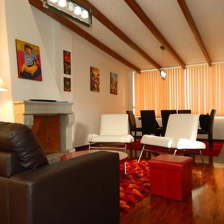 Itsahome Apartments - Torre Santos キト 部屋 写真