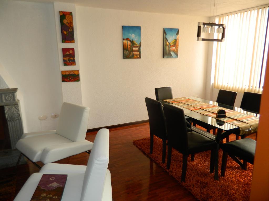 Itsahome Apartments - Torre Santos キト 部屋 写真