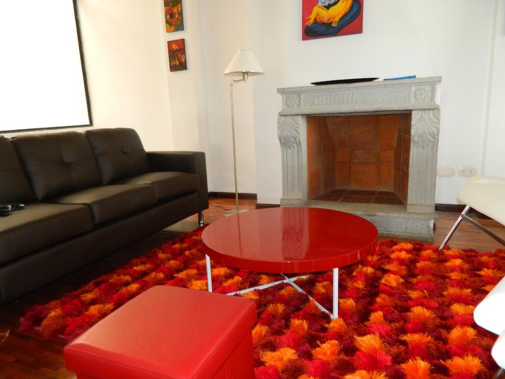 Itsahome Apartments - Torre Santos キト 部屋 写真