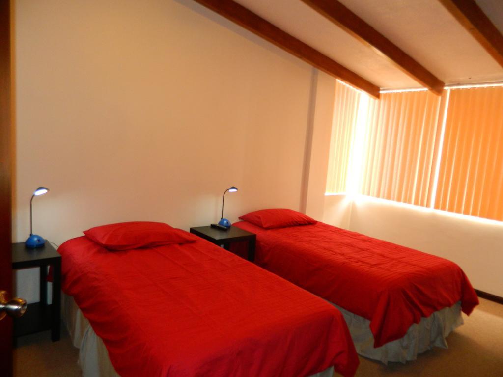 Itsahome Apartments - Torre Santos キト 部屋 写真